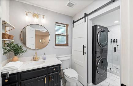 5BR Family Oasis with Pool and Game Room - Foto 12