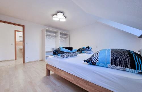 Alpha Apartments - Photo 12