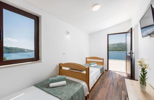 Seaside Villa near Trogir - Poljica - Photo 27