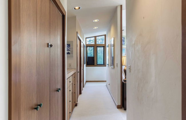 Mt. Jola by Avantstay A 5-minute Walk Away to Palisades and Lifts - Photo 27