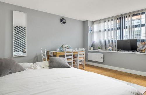 CADeS West Bromwich - Foto 63