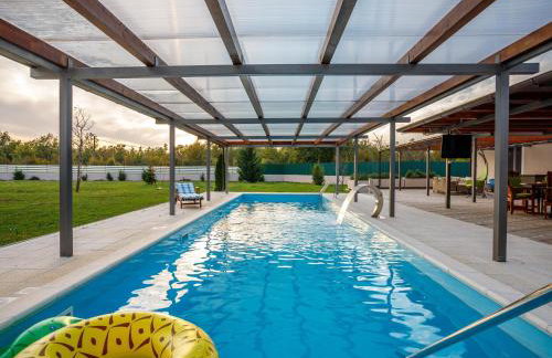 Torine - Capacious Holiday Home in Neorić with Heated Swimming Pool - Foto 29