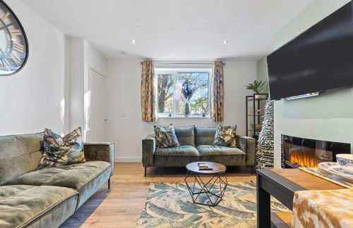 8 Eighth Ave Retreat On The Green Beautiful 4-Bed Home Pass The Keys - Foto 2