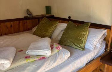 Nightingale Camp private Glamping with hot tub - Foto 25