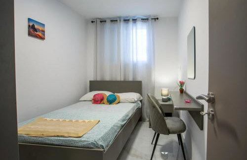 Aelia House - Photo 6