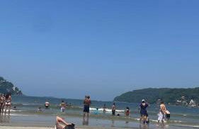 Apartamento mobiliado prédio frente ao mar - Foto 24