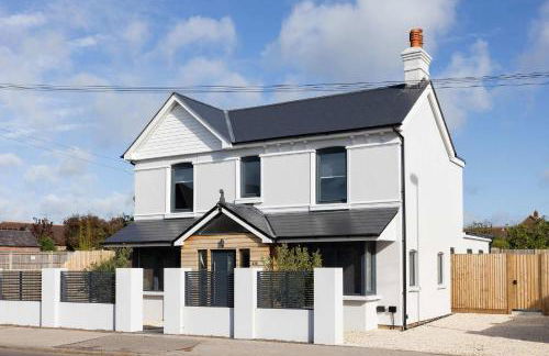 Modern 5-Bedroom Retreat Nr Coast - Foto 33