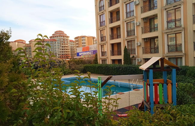 Menada Villa Astoria - Photo 14