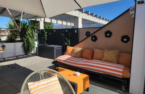 Superbe appartement avec solarium et piscine communautaire - Photo 30