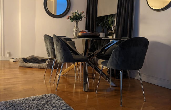 Stylish 2-bed Apartment in Central Stockholm - Photo 9