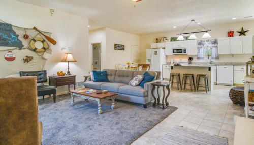 Charming Gravois Mills Escape with Private Backyard! - Foto 2