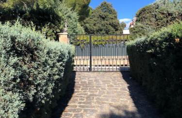 Villa Rana, con amplio jardín, barbacoa y piscina - Foto 12