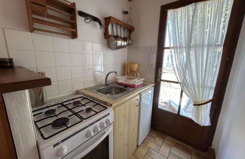 Maison avec Jardin, à 300m de la Plage, 2 Chambres, 4 Couchages, Terrasse et Barbecue - FR-1-224B-158 - Foto 13