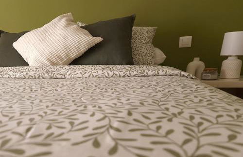 Apartamento, zona residencia con piscina, cerca de las playas en Santander - Foto 40