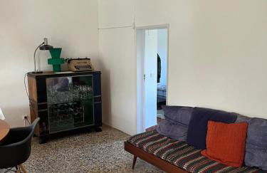 Rural old house with Vintage Furniture - Foto 8