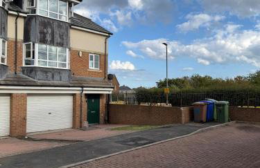 ResiLets - Berwick House - Large 4 Bed Townhouse - Contractor stays - Foto 19