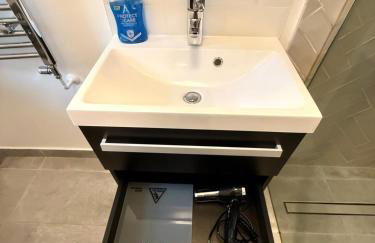 Modern 2BR Flat - Walk to London Bridge & Borough Market - Foto 26