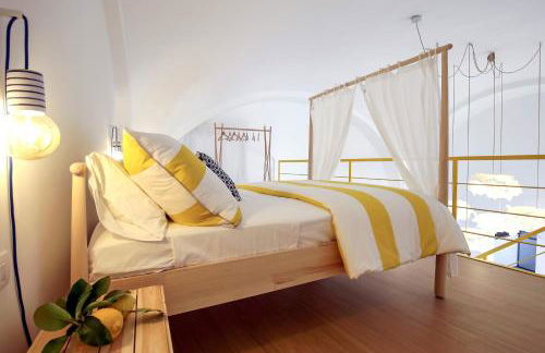 Starhost - CASTLE MEZZACAPO seaview terrace, garden and parking - Foto 6