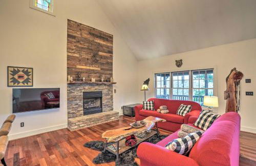 Tranquil Hendersonville Cabin with Mountain Views! - Foto 2