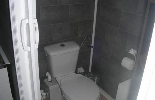 Kleine FEWO zentral gelegen - Foto 19