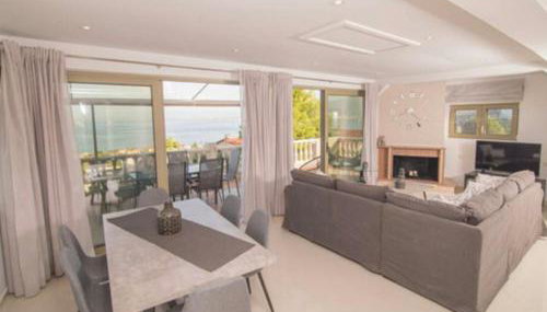 Panorama Pool Resort - Photo 4