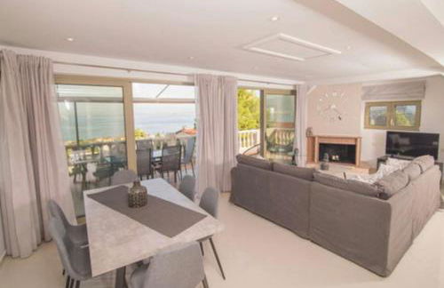 Panorama Pool Resort - Photo 4