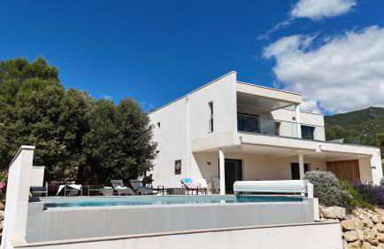 À mont nos hôtes - Foto 4