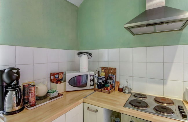 Holiday Home in a Park in Raizeux With Terrace - Foto 9