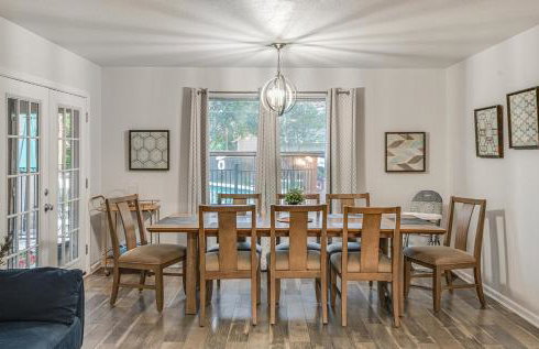 Family fun 4bed 2bath with pool - Foto 19