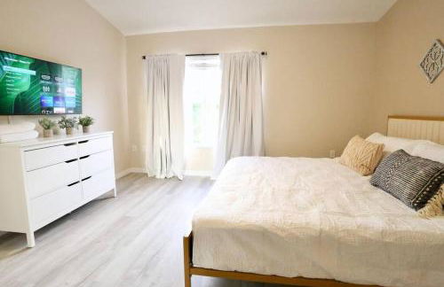 Stylish Sanctuary King Beds Upscale Condo - Foto 20