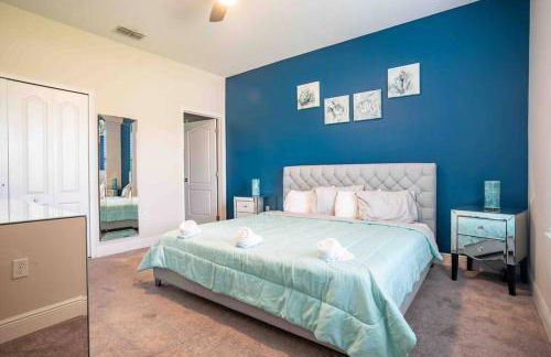 SPACIOUS 6bdrm Villa near ALL the attractions!! - Foto 7