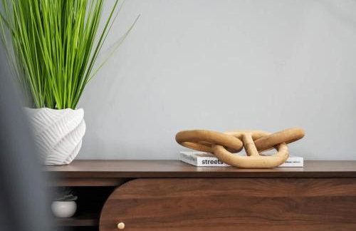 Peaceful Private backyard w BBQ in Lombard by LCP Collection - Foto 17