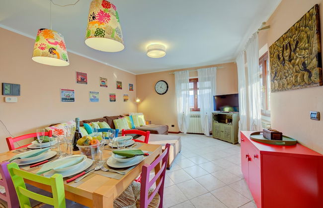 Casa Angiolina Lake Mountain View - Photo 21