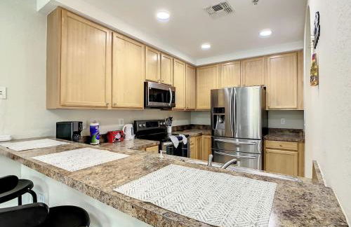 3BR Resort Condo near Disney - Resort Pool and Hot Tub - Foto 33