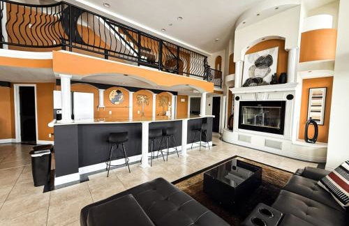 Crystal Palm Lakefront Luxury Home 6 Bed and 5 Bath - Foto 68