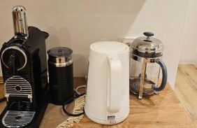 City Neubau Wohnung - Pool Gym Sauna extra buchbar - Foto 25