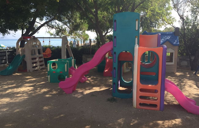 Naias Beach Hotel - Foto 29