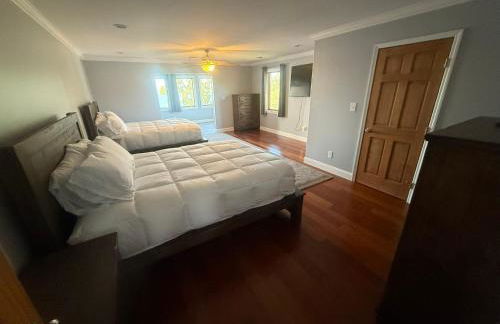 The Overlook on Douglas Lake -Waterfront Luxury - Photo 34