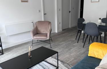 Fresh 2Bed 2Bath Apartment 2mins drive to Man Utd Stadium - Foto 5