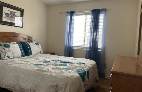 Vic's 3 bedroom 4beds & POOL centrally located! - Foto 10