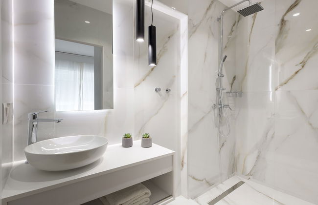 Harmony Elegant Central Apartment - Foto 15