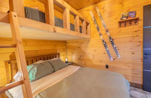 Pocono River front Home near Camelback Resort - Foto 31