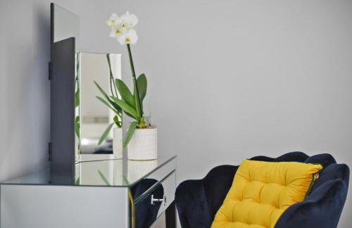 Stunning Apartment with Underground parking! - Foto 14