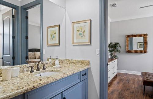 Boutique Luxury Home, Private Pool Close to Disney REU101 - Foto 95