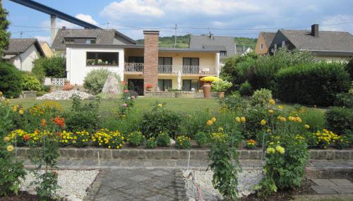 Elisabeth Decker - Foto 3, Garden, Garden view