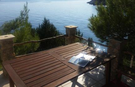 Secluded fisherman's cottage Cove Spiljice, Brac - 17031 - Photo 24