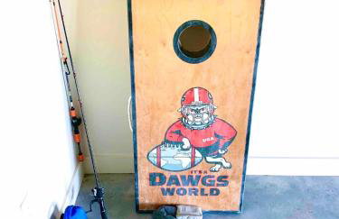 6BR Lakefront Private Dock & Bonfire Sleeps 12 - Foto 52