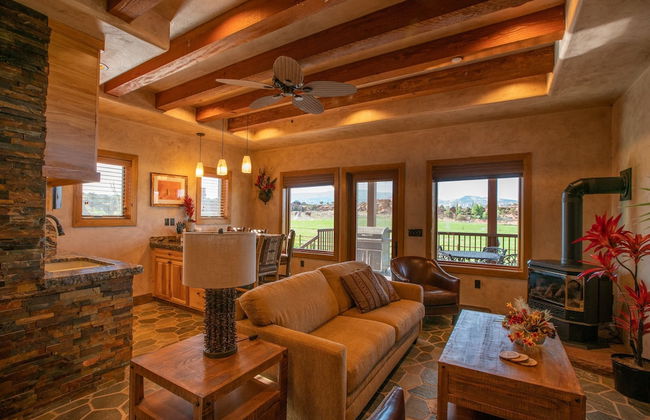 Cougar Ridge Resort, LLC - Photo 47