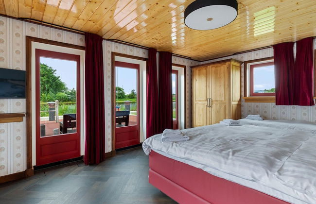 Holiday Home in Friesland Near Canal & Lake - Foto 8