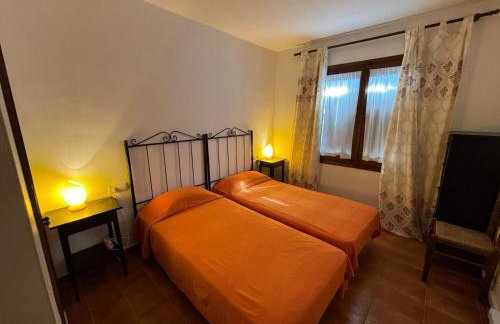 Casa con Gran Jardín Privado y Piscina Comunitaria en Torroella de Montgrí - ES-323-44 - Foto 25